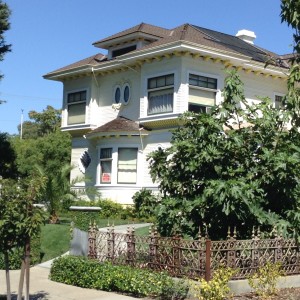 Thr Franck Mansion