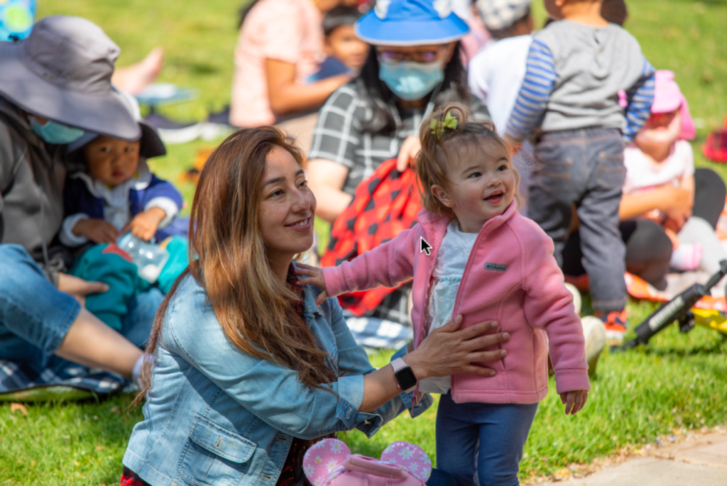 Photo of mother and daughter at one of the summer reading programs hosted by the Santa Clara City Library and sponsored by the Santa Clara City Library Foundation and Friends